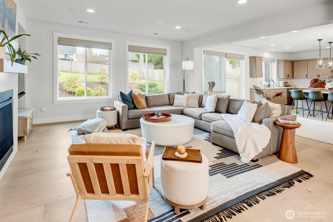 12143 NE 170th Place , Bothell, WA 98011