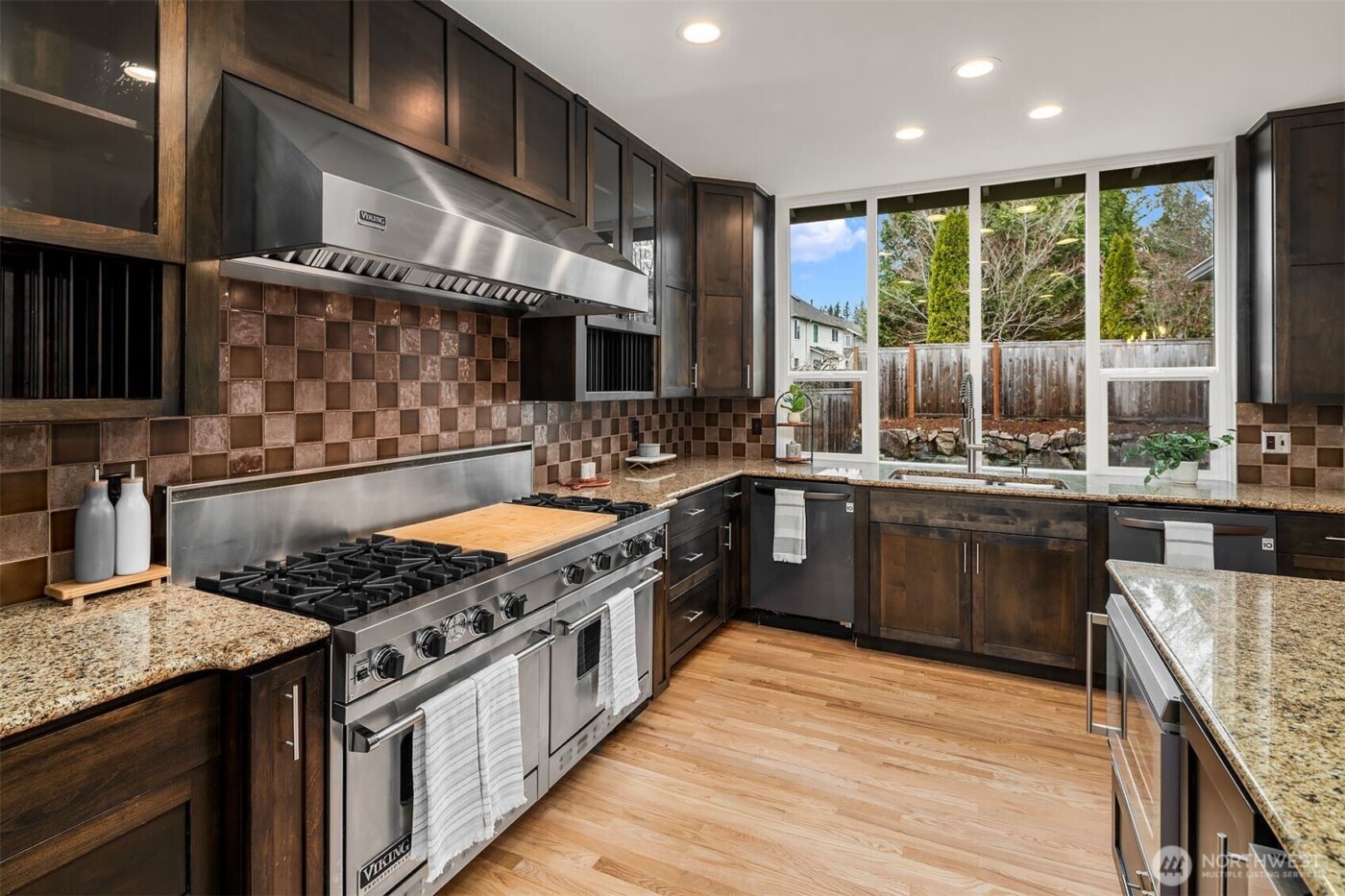 26440 SE 22nd Street , Sammamish, WA 98075