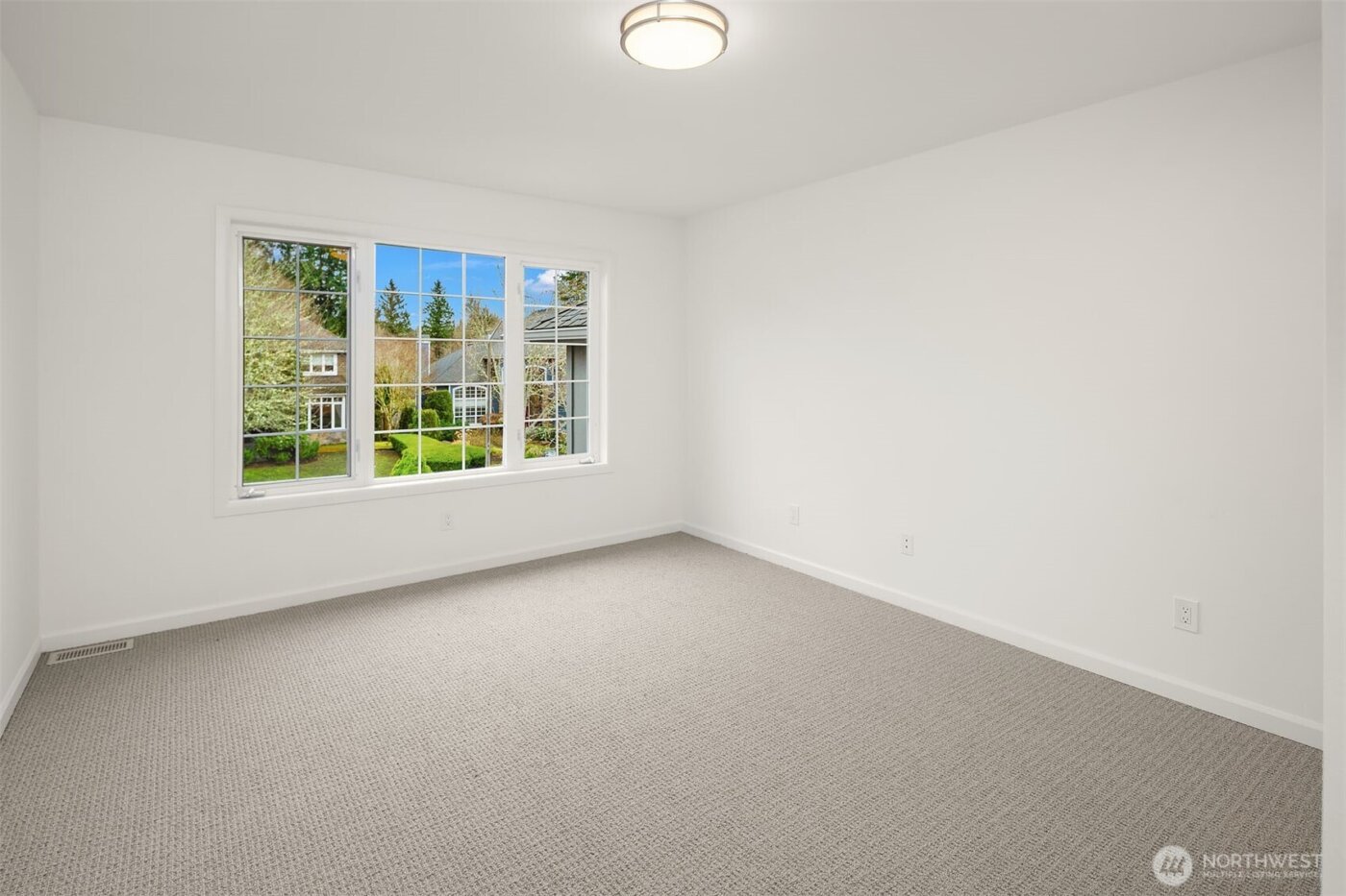 26440 SE 22nd Street , Sammamish, WA 98075