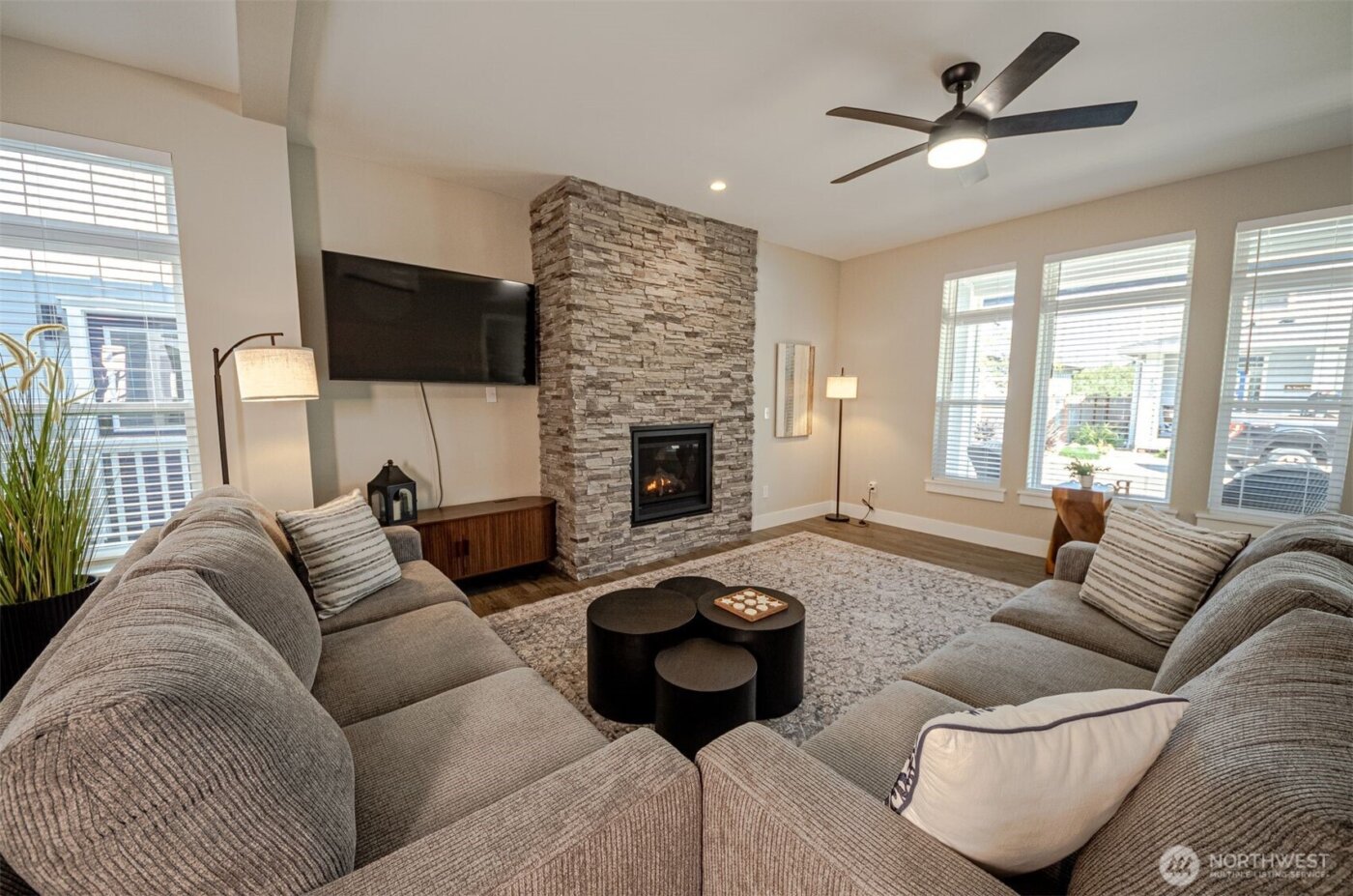 429 Wild Ginger Lane SW, Ocean Shores, WA 98569