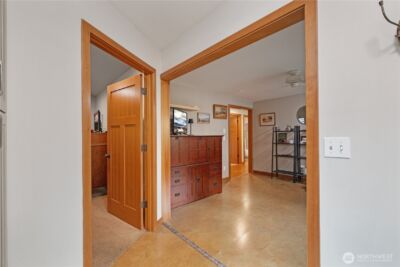 15115 78th Ave NE , Kenmore, WA 98028 - Photo 18
