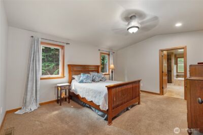 15115 78th Ave NE , Kenmore, WA 98028 - Photo 19