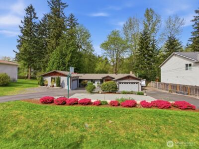 15115 78th Ave NE , Kenmore, WA 98028 - Photo 2