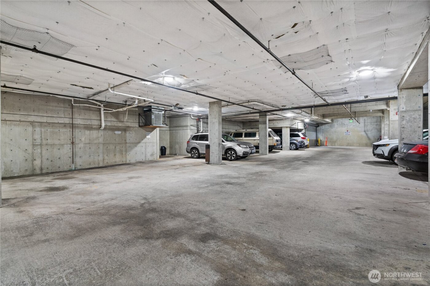 621 5th Avenue N #102, Seattle, WA 98109