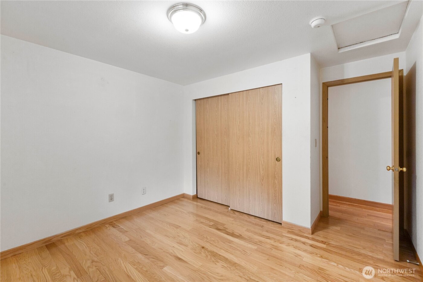 210 Country Estates Drive W, Rainier, WA 98576