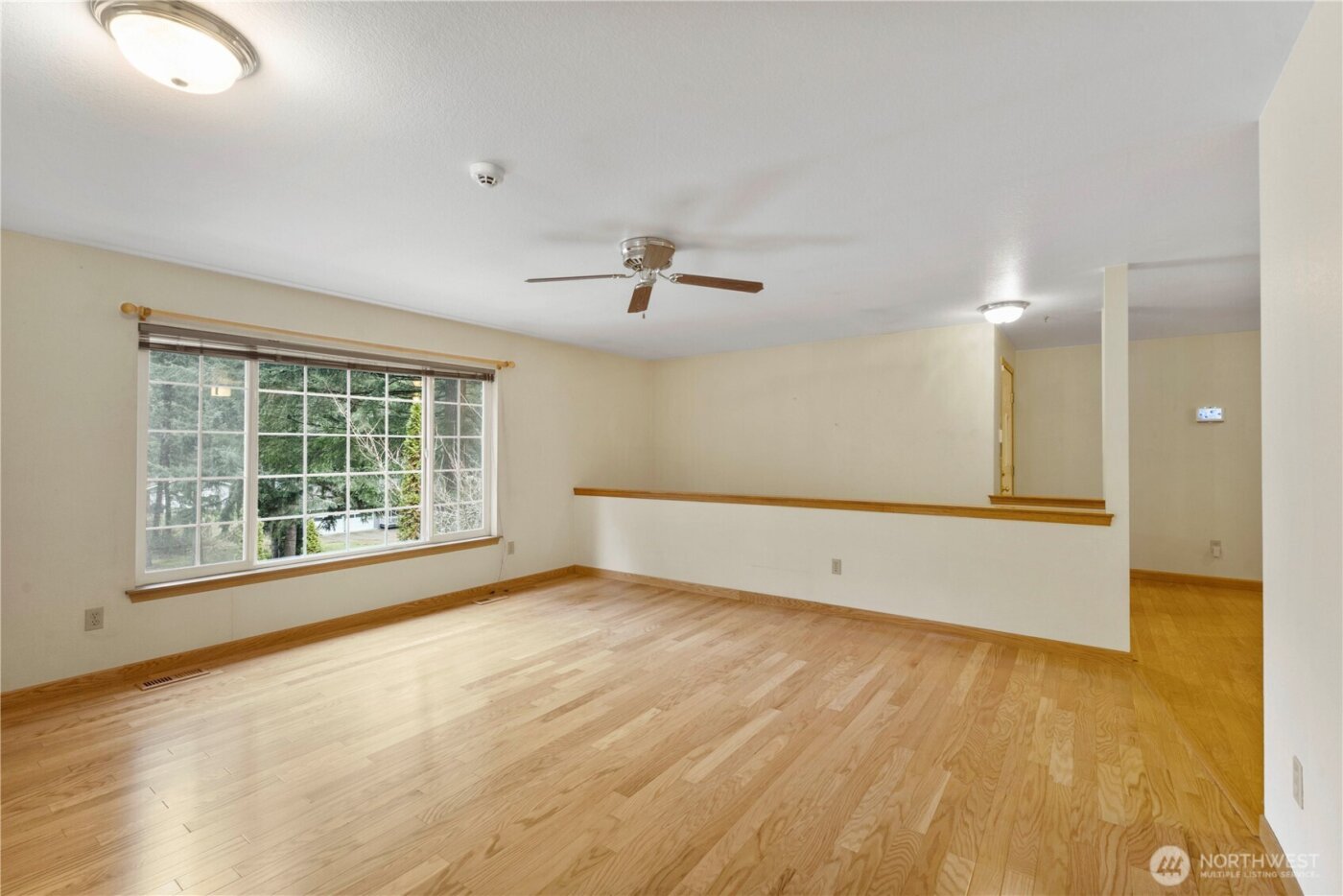 210 Country Estates Drive W, Rainier, WA 98576