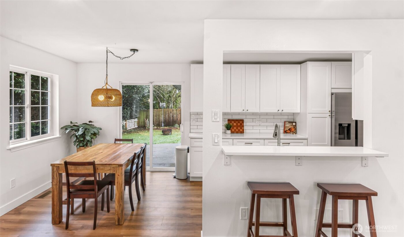 4844 Oakridge Drive , Blaine, WA 98230