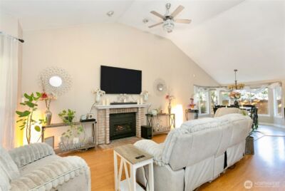 11923 207th Avenue E, Bonney Lake, WA 98391 - Photo 11