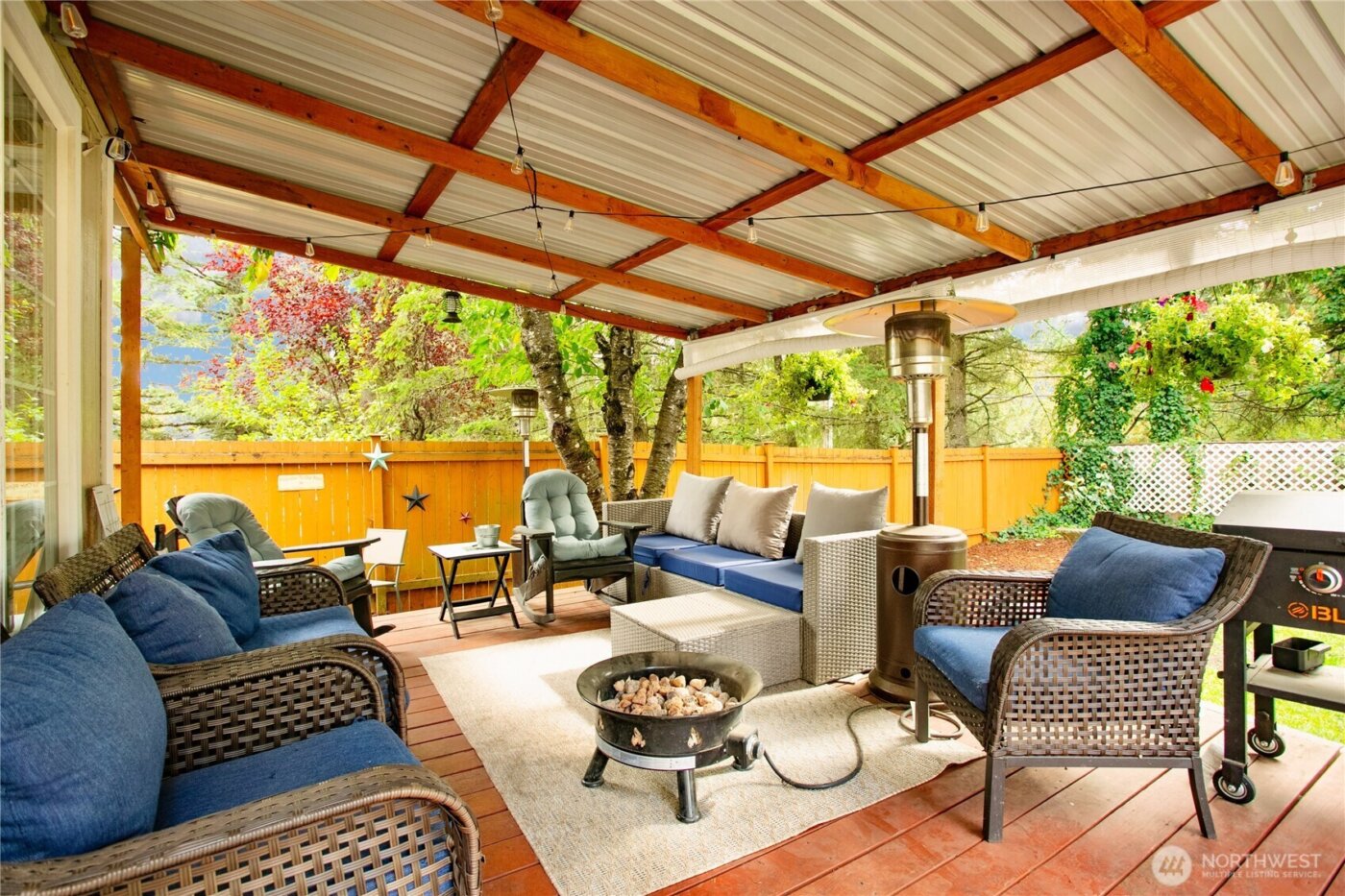 11923 207th Avenue E, Bonney Lake, WA 98391