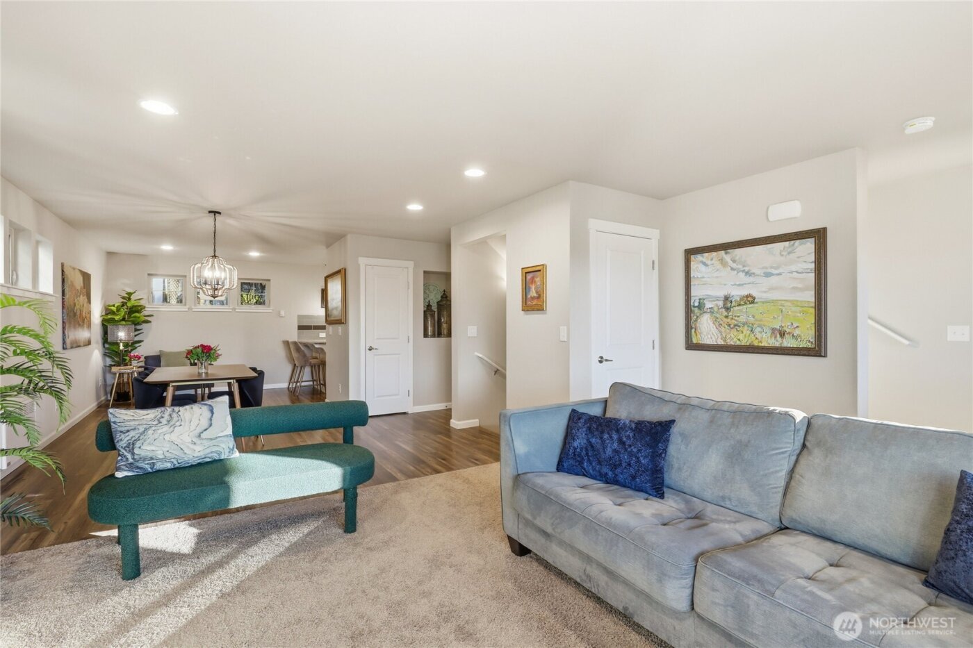 1776 Bungalow Way NE, Poulsbo, WA 98370