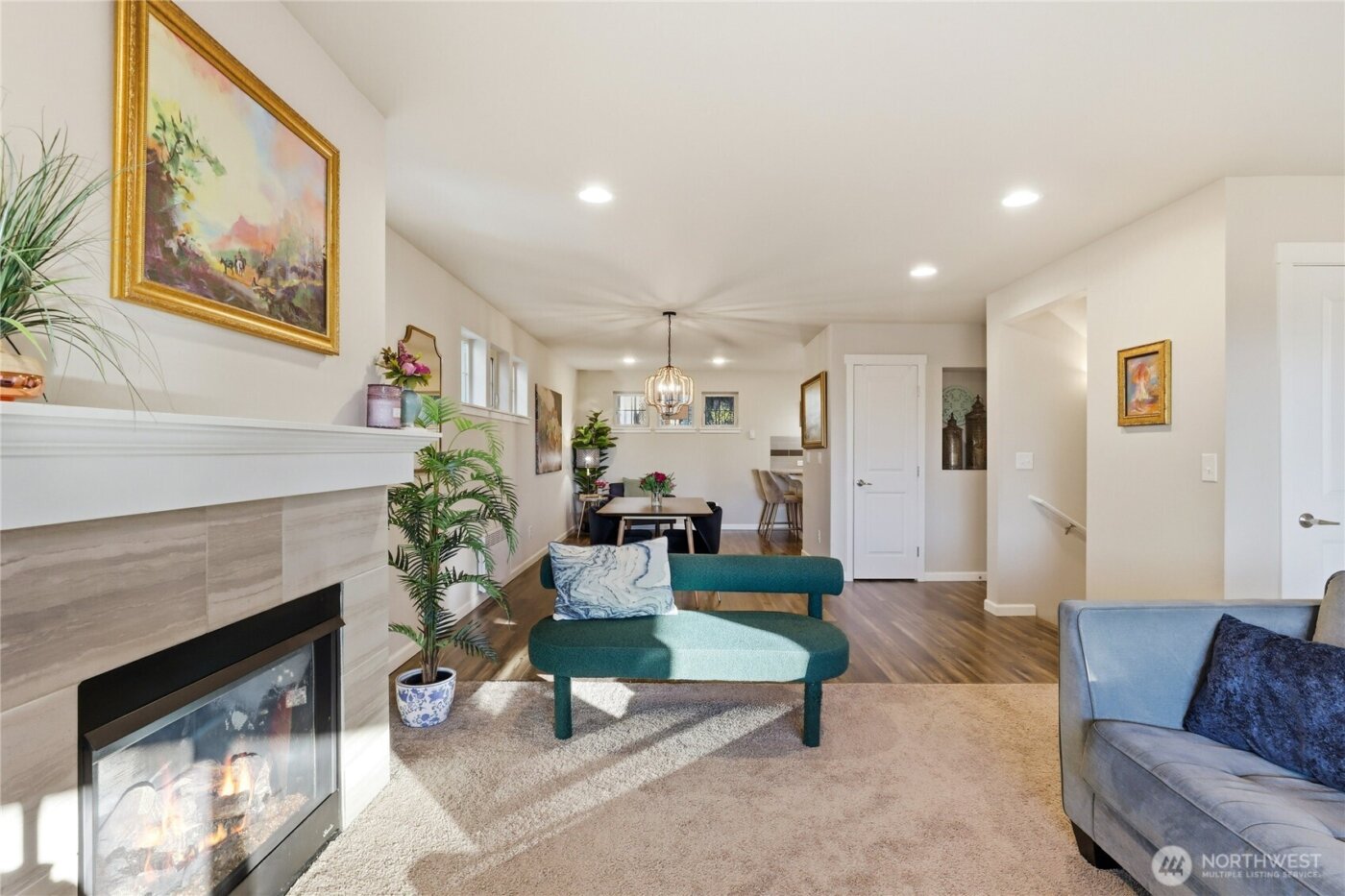 1776 Bungalow Way NE, Poulsbo, WA 98370