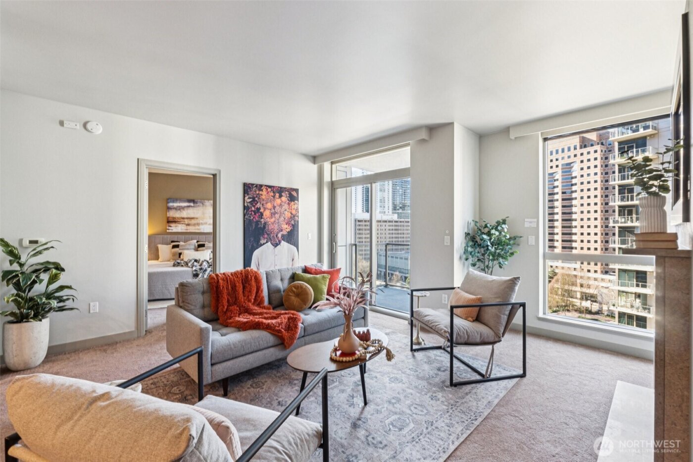 10650 NE 9th Place #1423, Bellevue, WA 98004