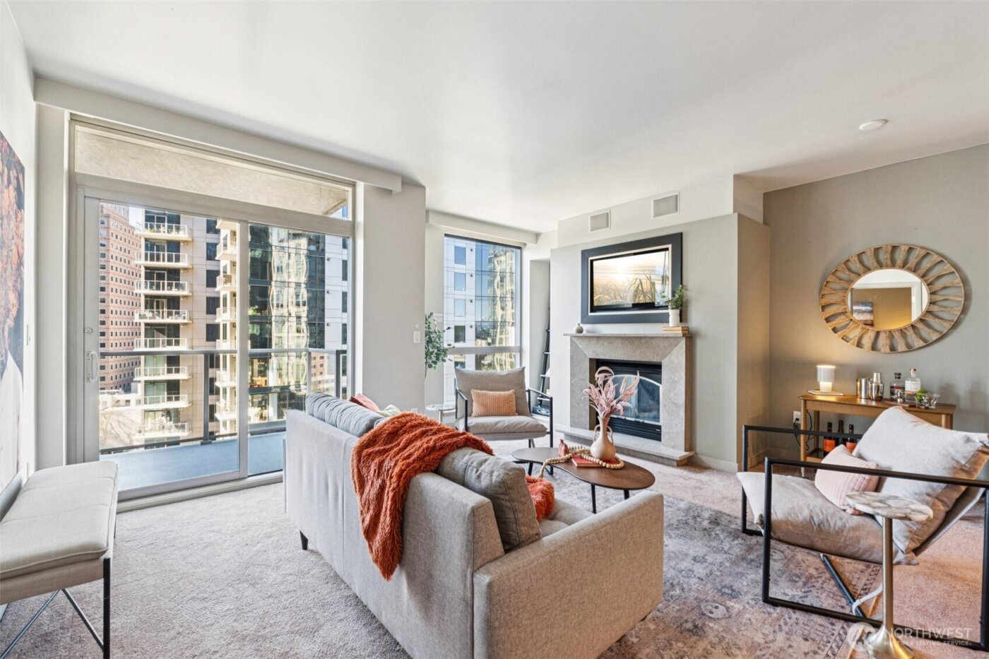 10650 NE 9th Place #1423, Bellevue, WA 98004