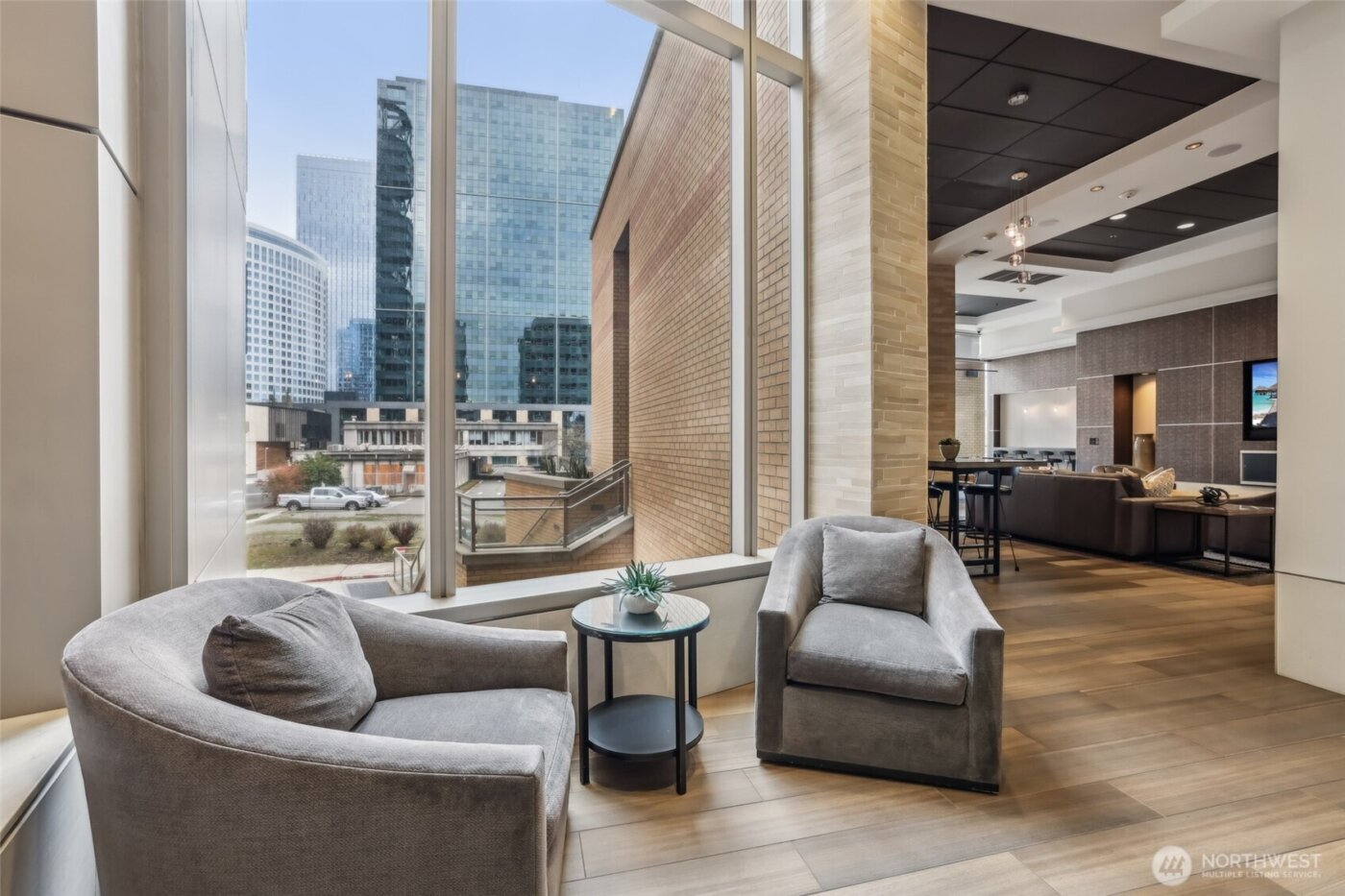 10650 NE 9th Place #1423, Bellevue, WA 98004