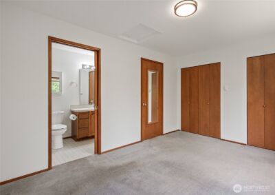 18910 Bothell Everett HWY #H2, Bothell, WA 98012 - Photo 21