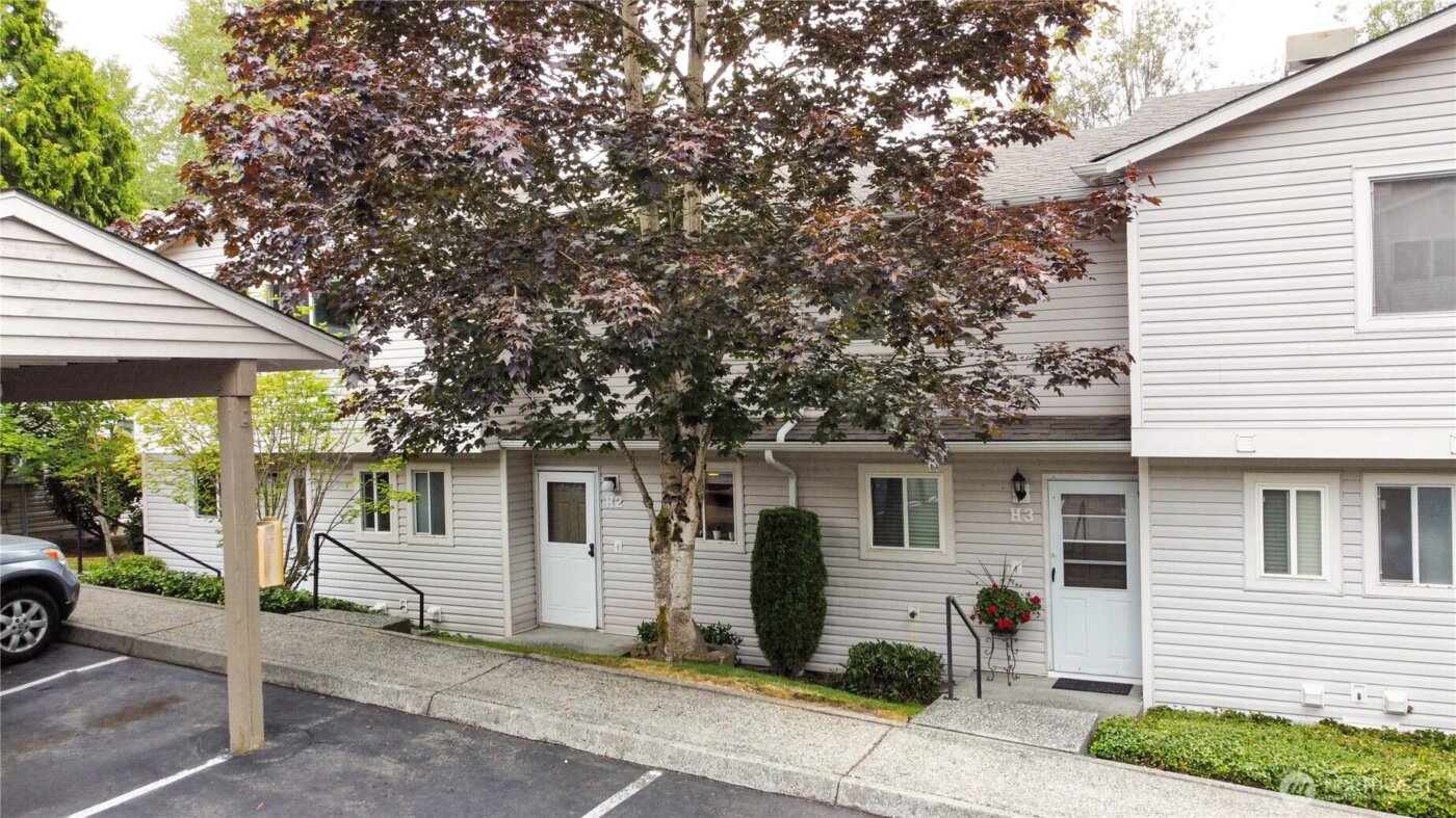 18910 Bothell Everett HWY #H2, Bothell, WA 98012