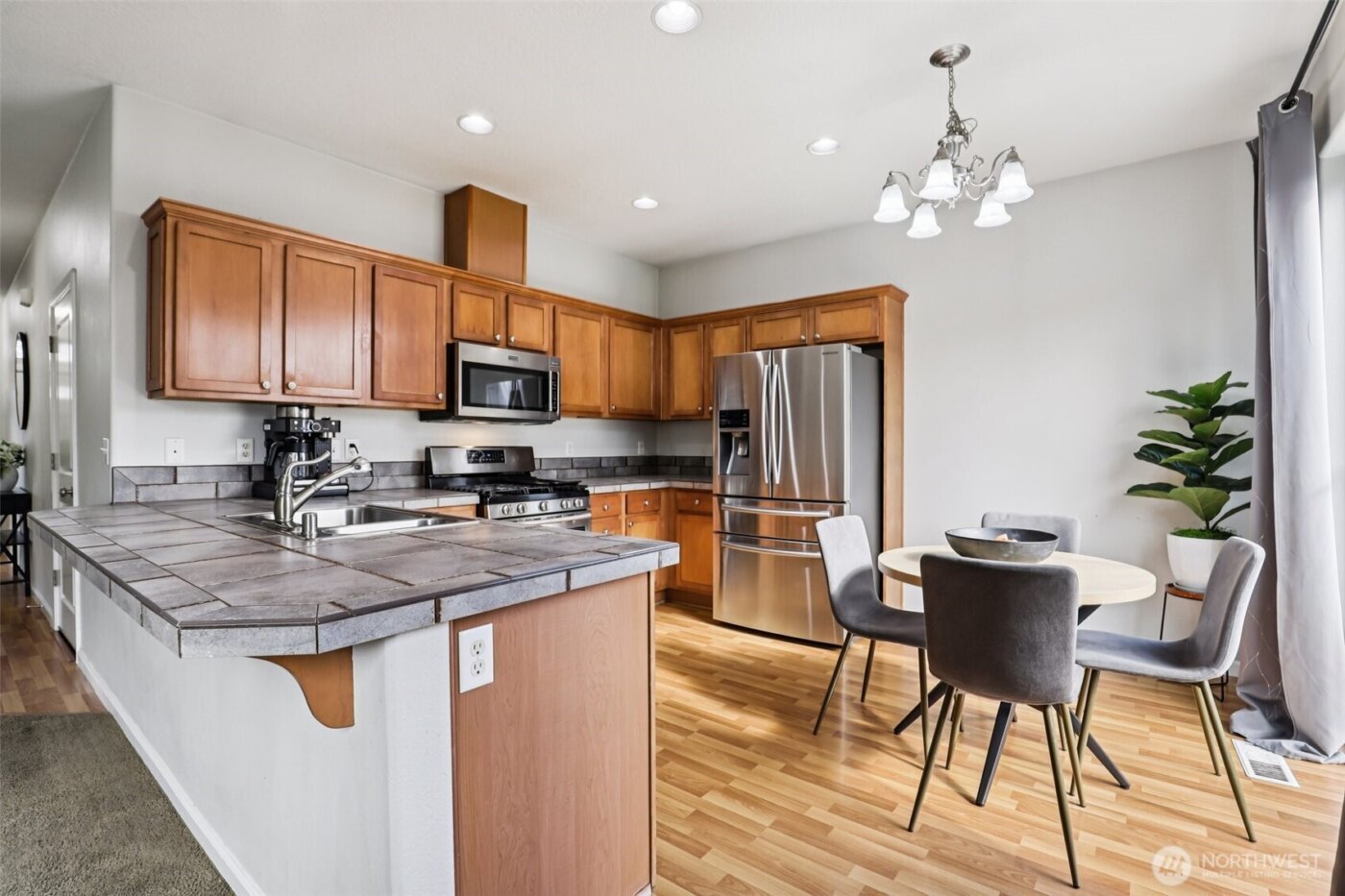 5915 NE 62nd Street , Vancouver, WA 98661