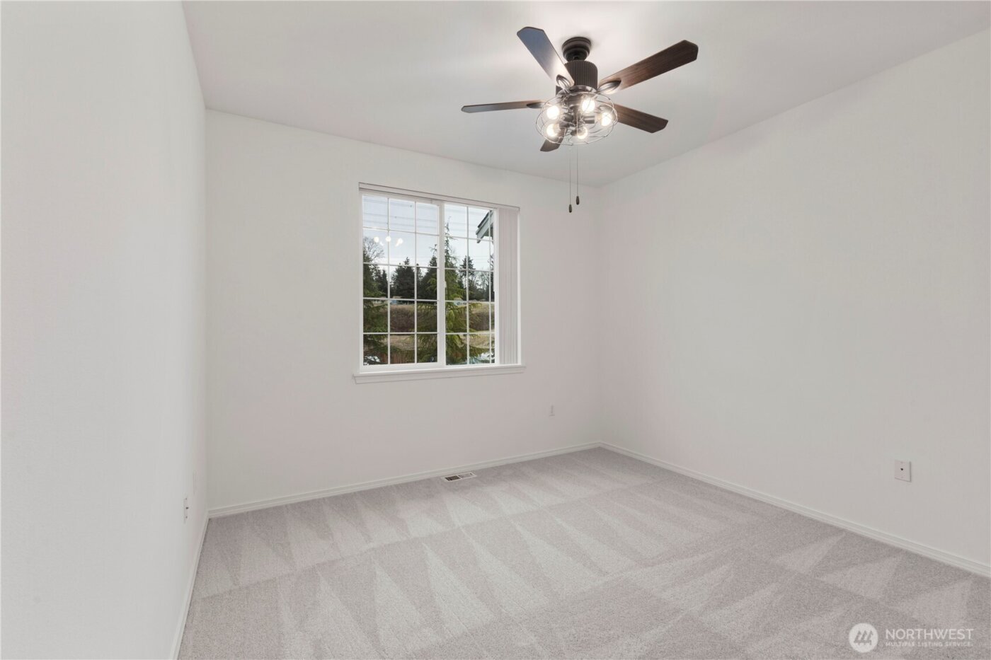 3220 SE 12th Street #1039, Renton, WA 98058