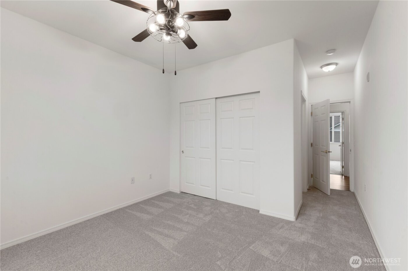 3220 SE 12th Street #1039, Renton, WA 98058