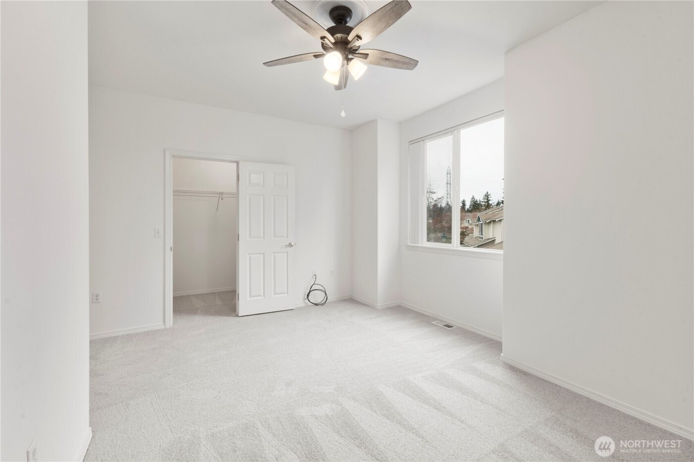 3220 SE 12th Street #1039, Renton, WA 98058