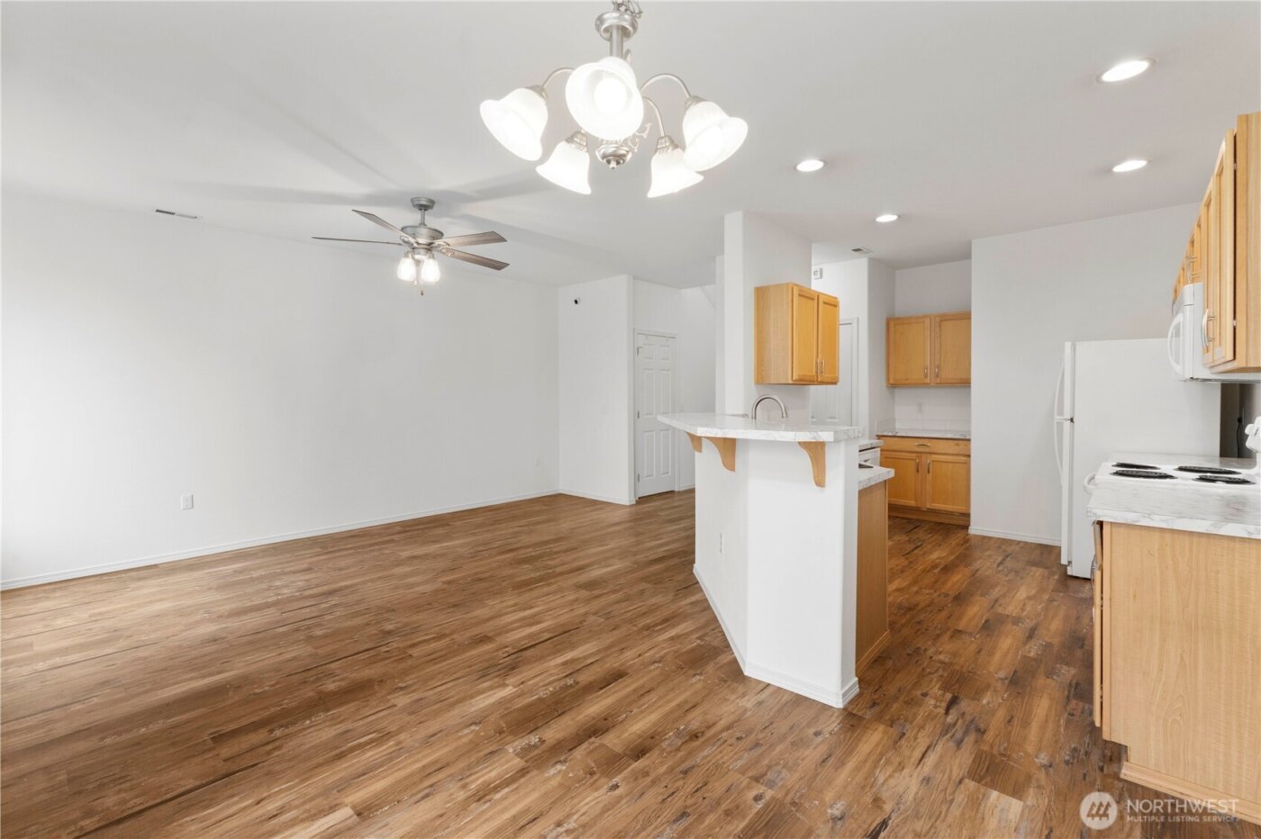 3220 SE 12th Street #1039, Renton, WA 98058