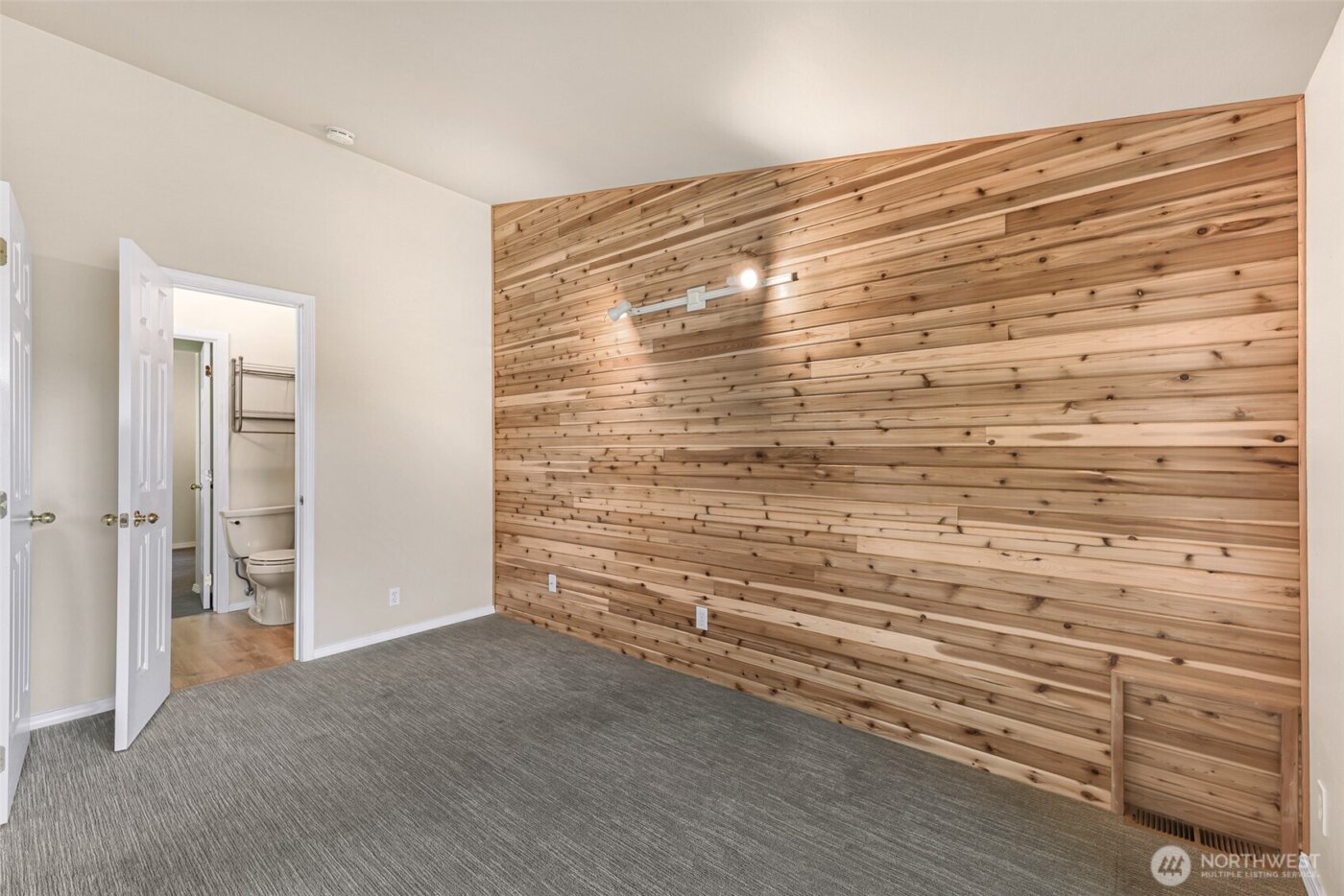 816 20th Street #100, Bellingham, WA 98225