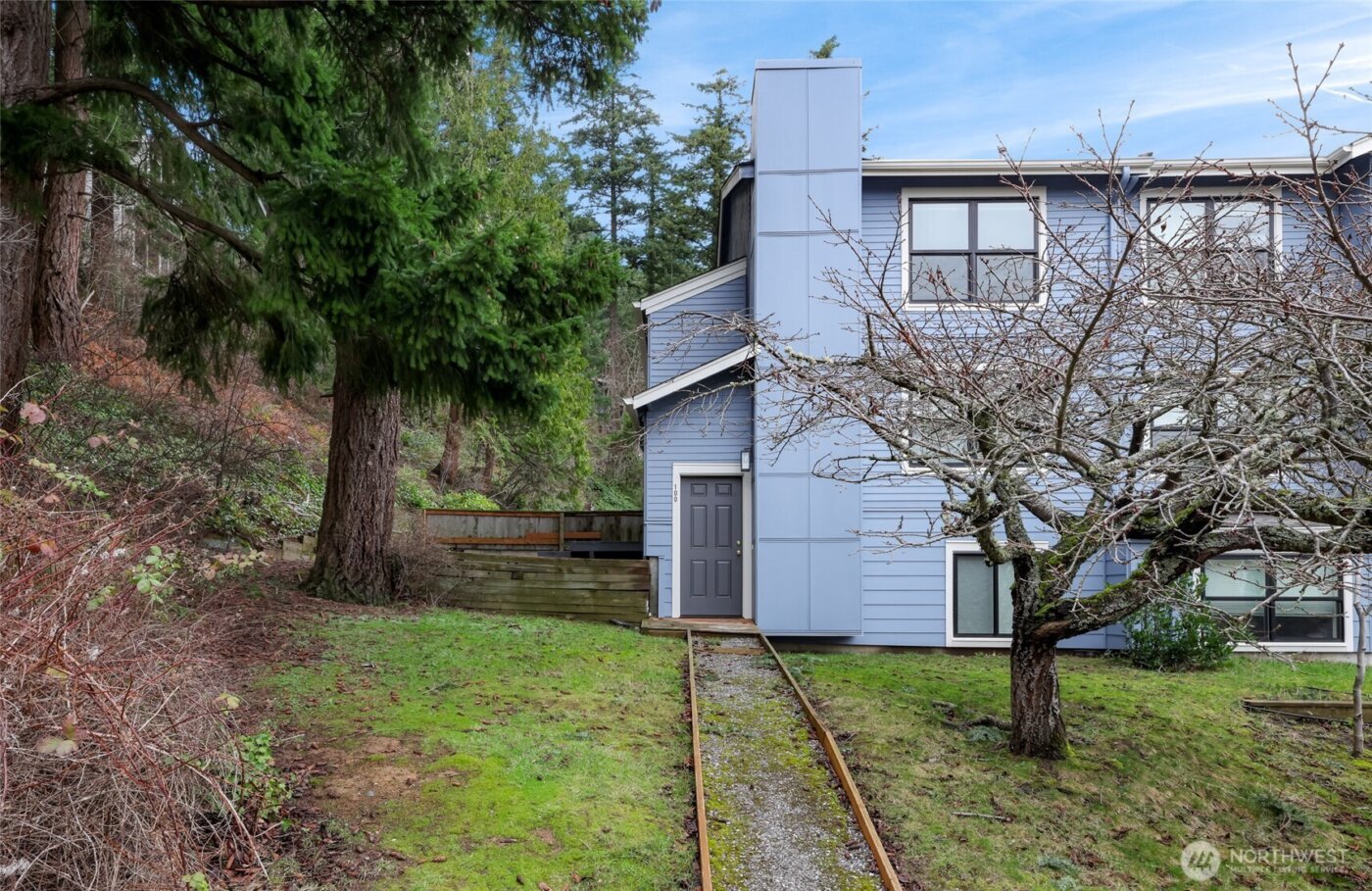 816 20th Street #100, Bellingham, WA 98225