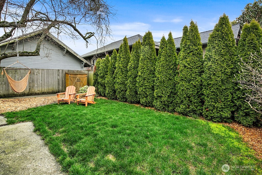 3936 Woodland Park Avenue N, Seattle, WA 98103