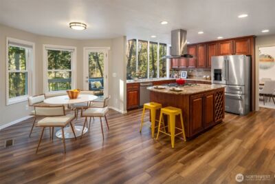 3233 241st Avenue SE, Sammamish, WA 98029 - Photo 11