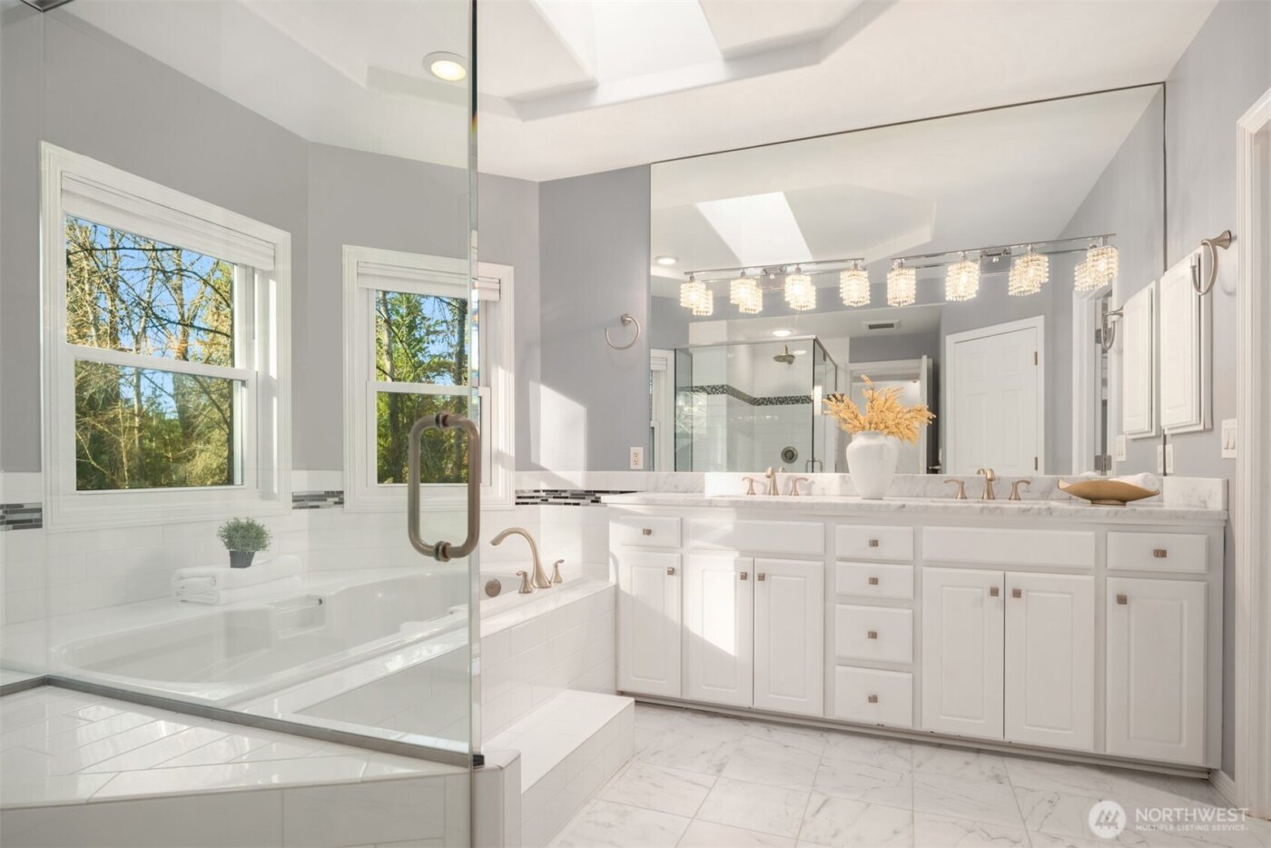 3233 241st Avenue SE, Sammamish, WA 98029