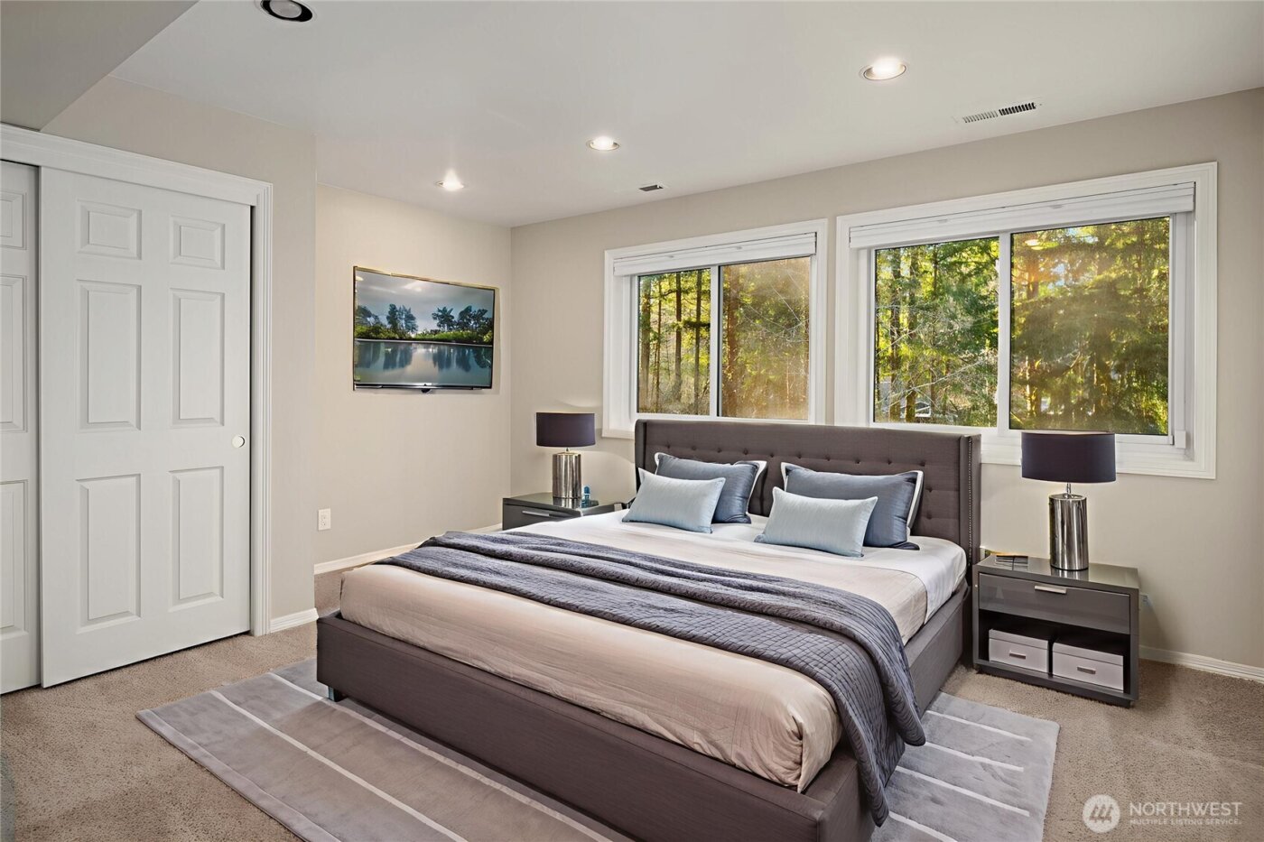 3233 241st Avenue SE, Sammamish, WA 98029