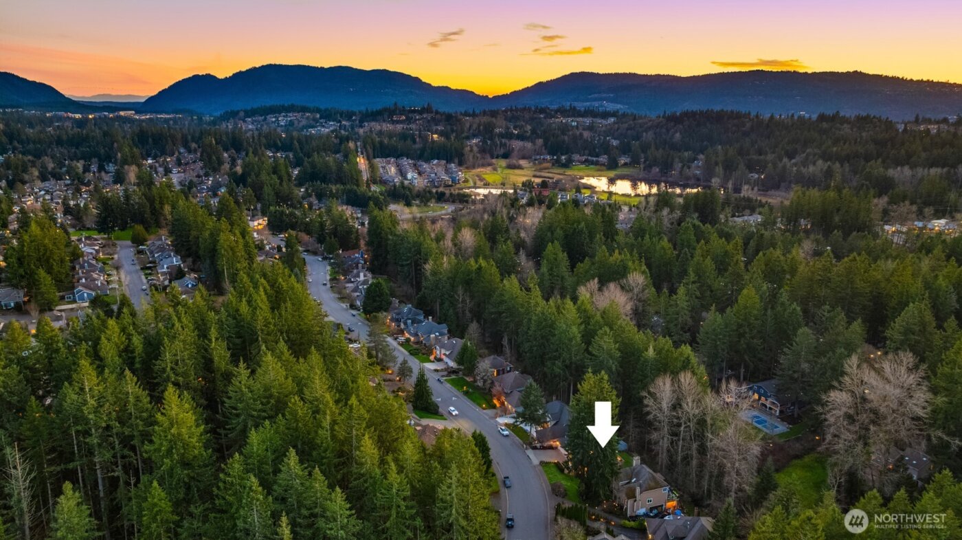 3233 241st Avenue SE, Sammamish, WA 98029