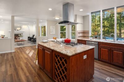 3233 241st Avenue SE, Sammamish, WA 98029 - Photo 10