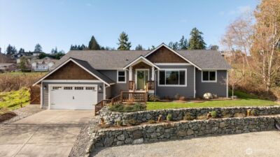 4890 Haines Road , Freeland, WA 98249