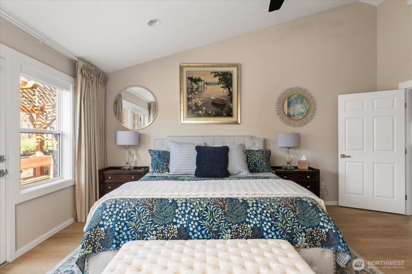 4890 Haines Road , Freeland, WA 98249