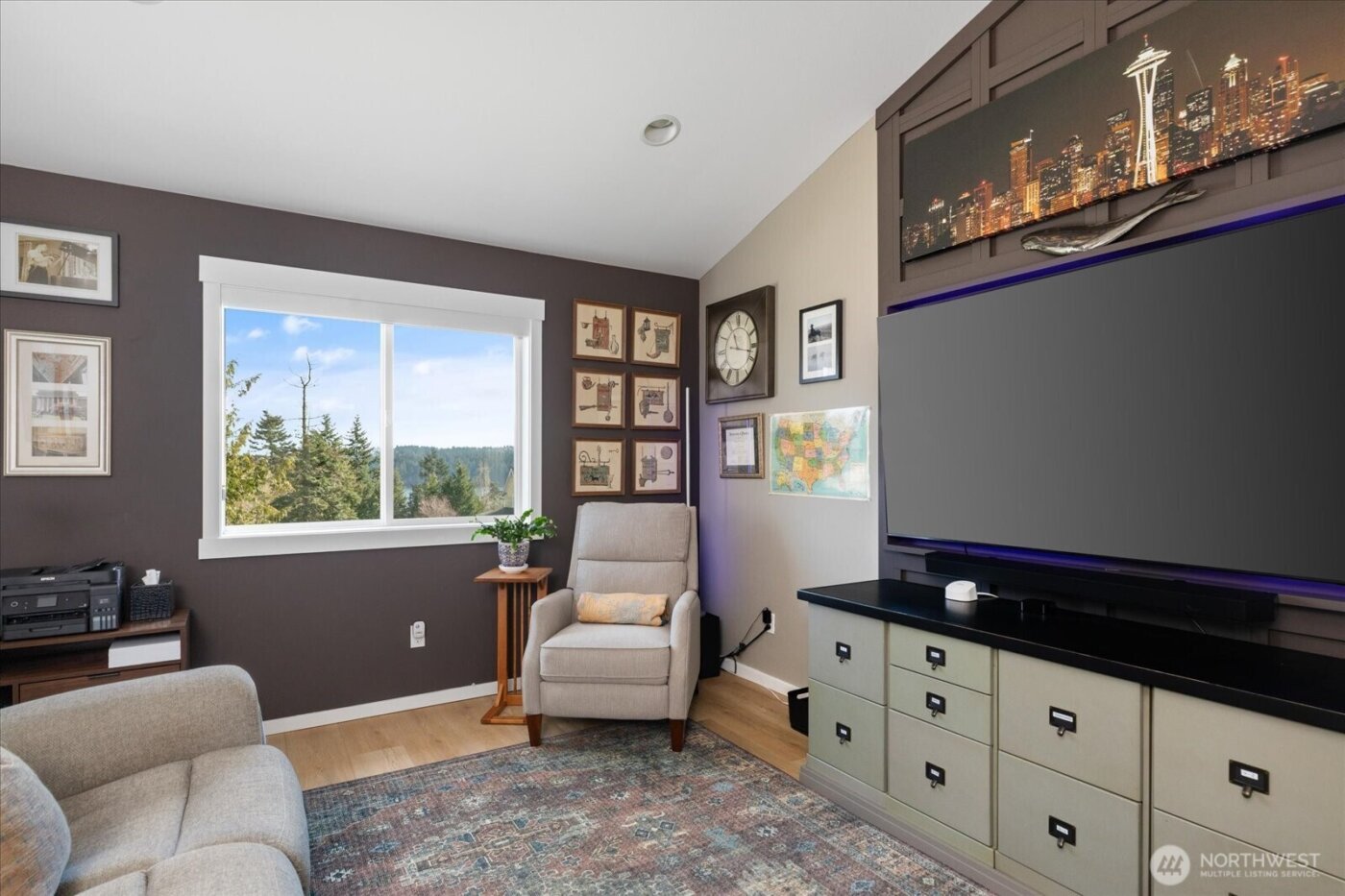 4890 Haines Road , Freeland, WA 98249