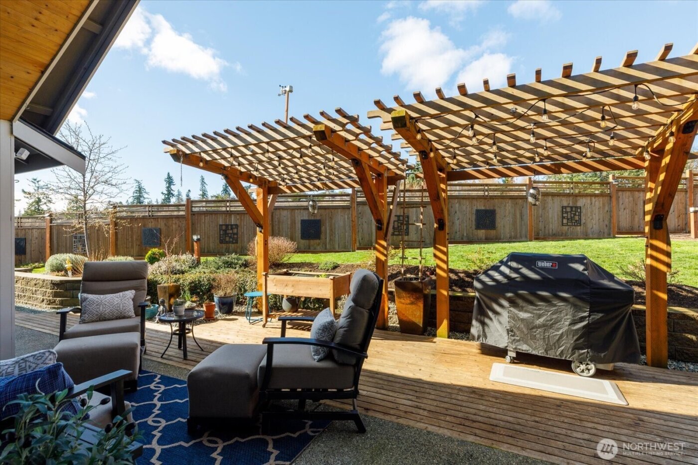 4890 Haines Road , Freeland, WA 98249