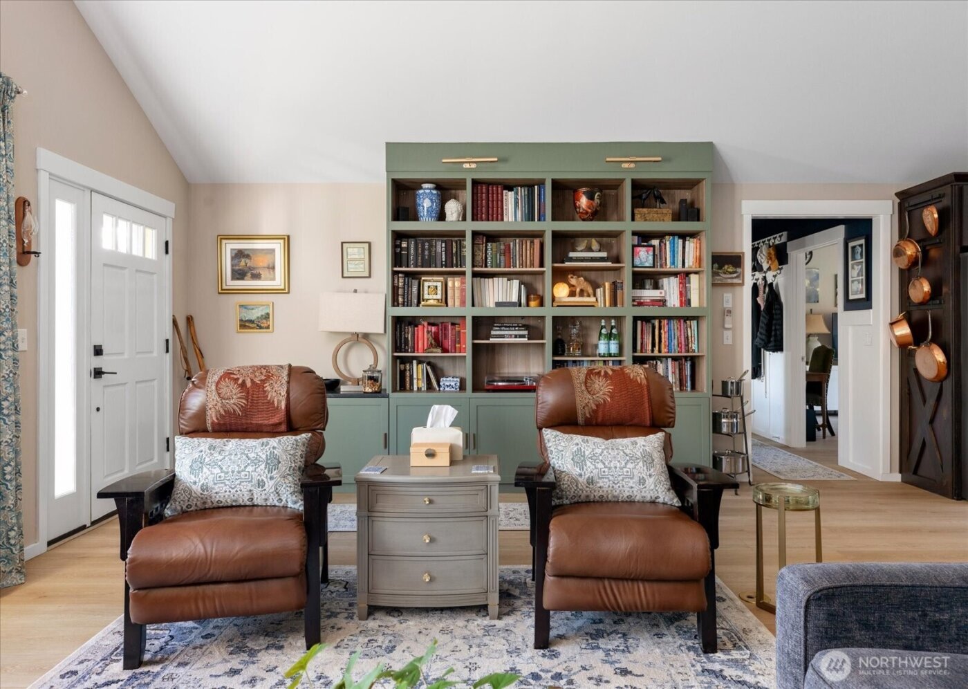 4890 Haines Road , Freeland, WA 98249