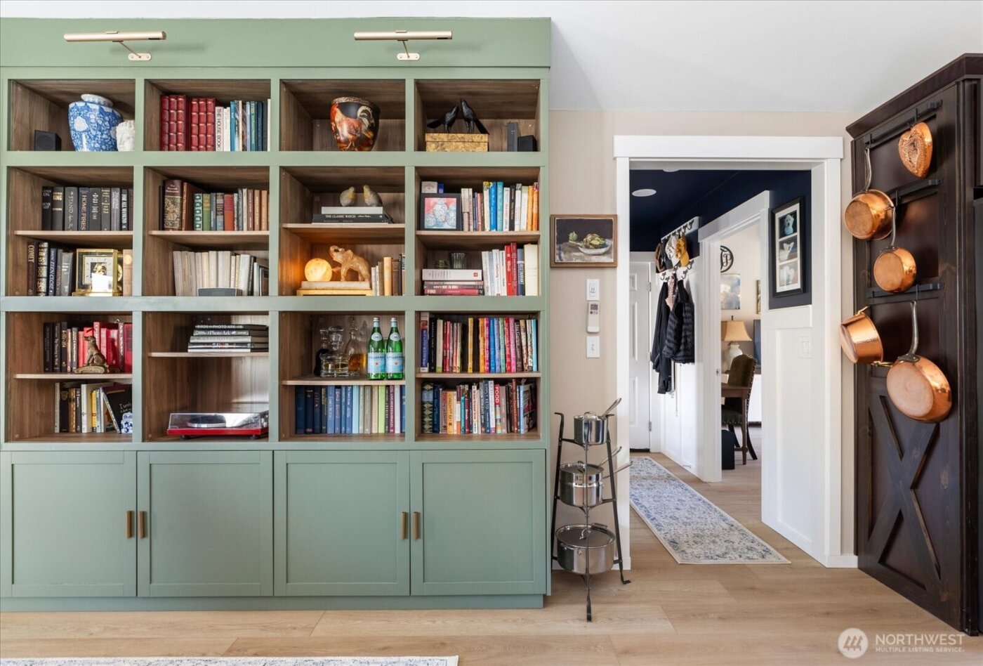 4890 Haines Road , Freeland, WA 98249