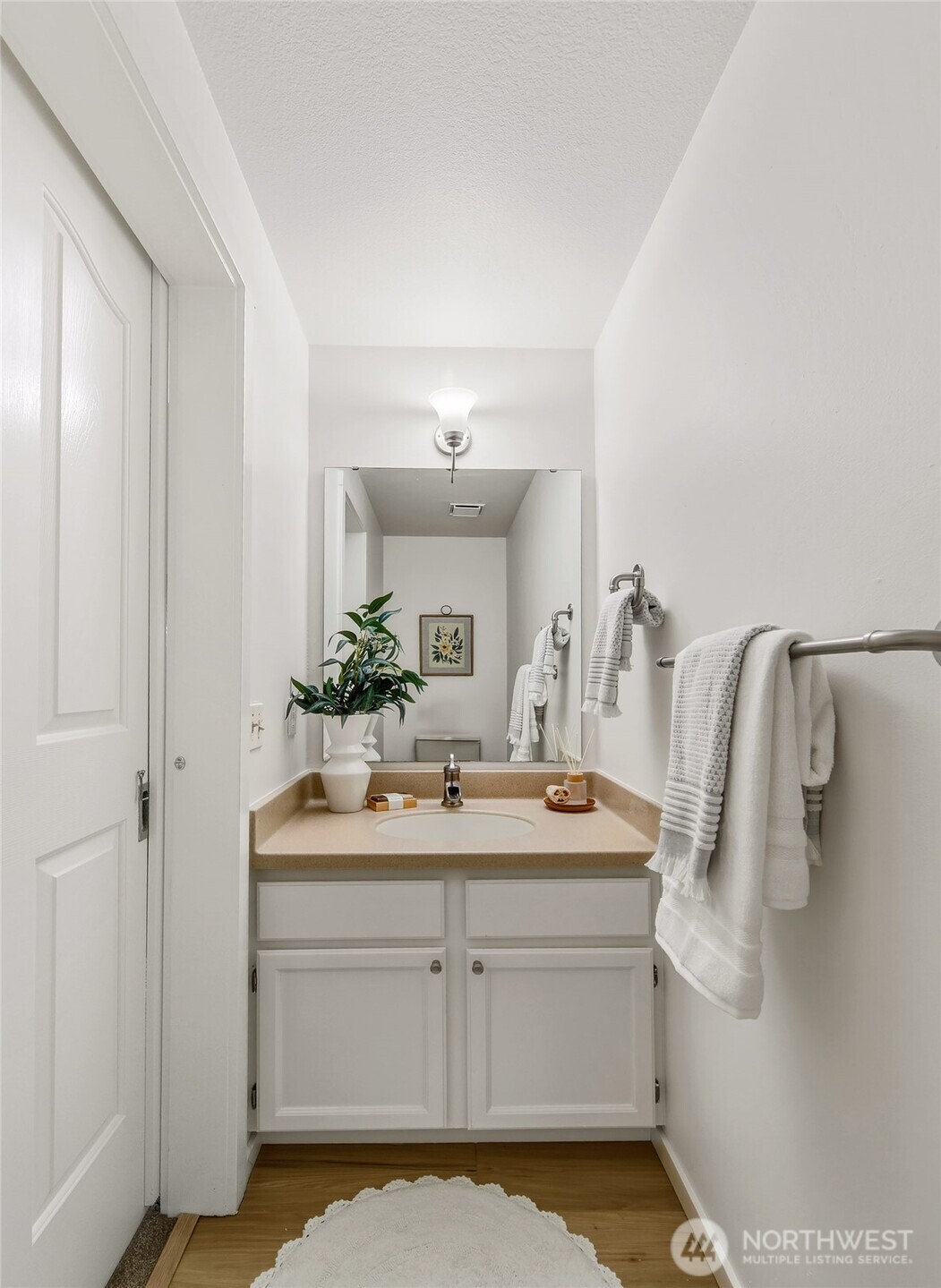 20217 102nd Place SE, Kent, WA 98031