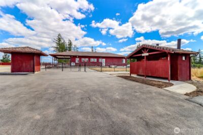 5215 365th Street Ct E, Eatonville, WA 98328 - Photo 8