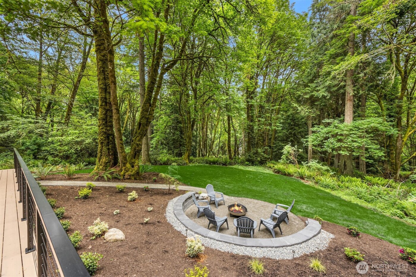 1524 Toe Jam Hill Road NE, Bainbridge Island, WA 98110