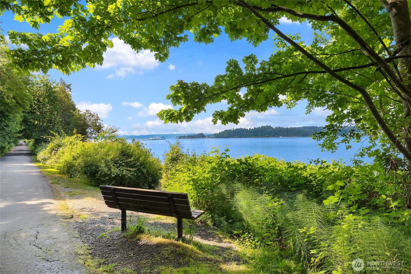 1524 Toe Jam Hill Road NE, Bainbridge Island, WA 98110