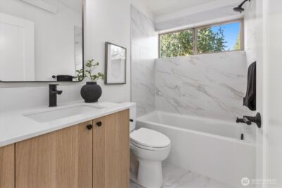 12044 Hiram Place NE #C, Seattle, WA 98125 - Photo 18