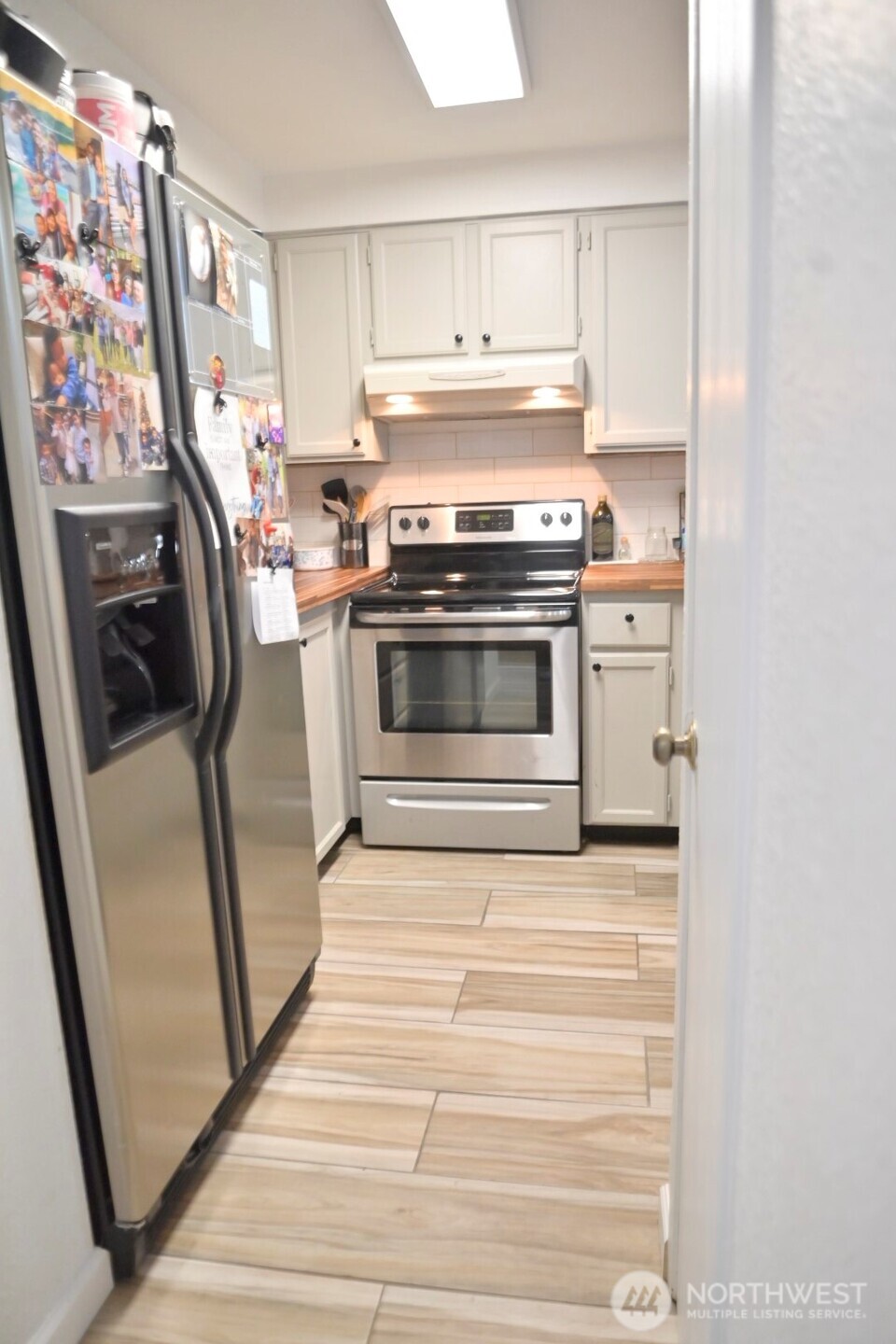 15624 8th Avenue SW #c, Burien, WA 98166