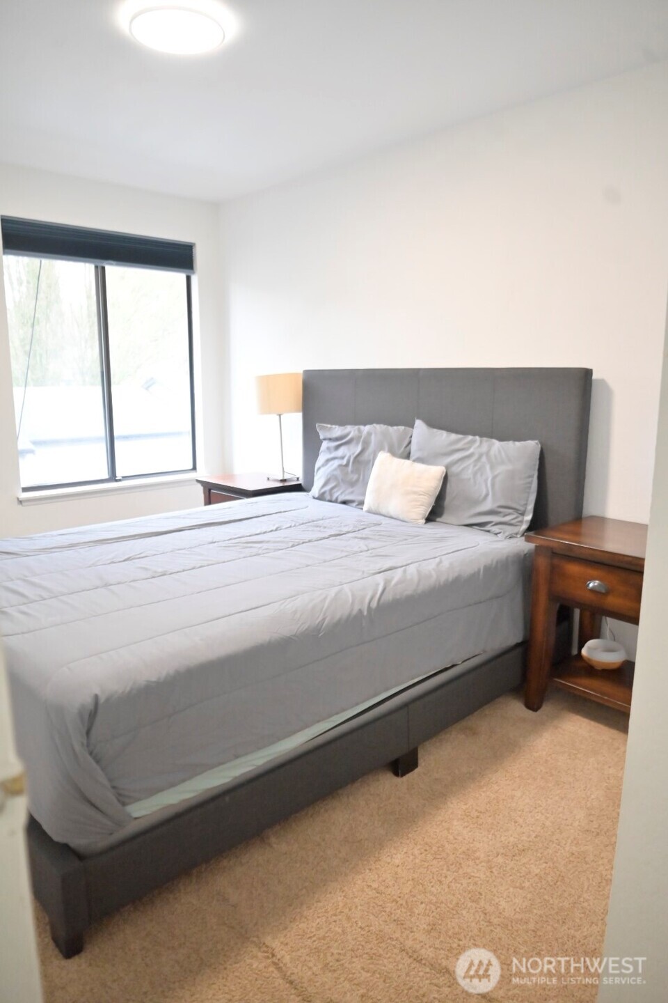 15624 8th Avenue SW #c, Burien, WA 98166