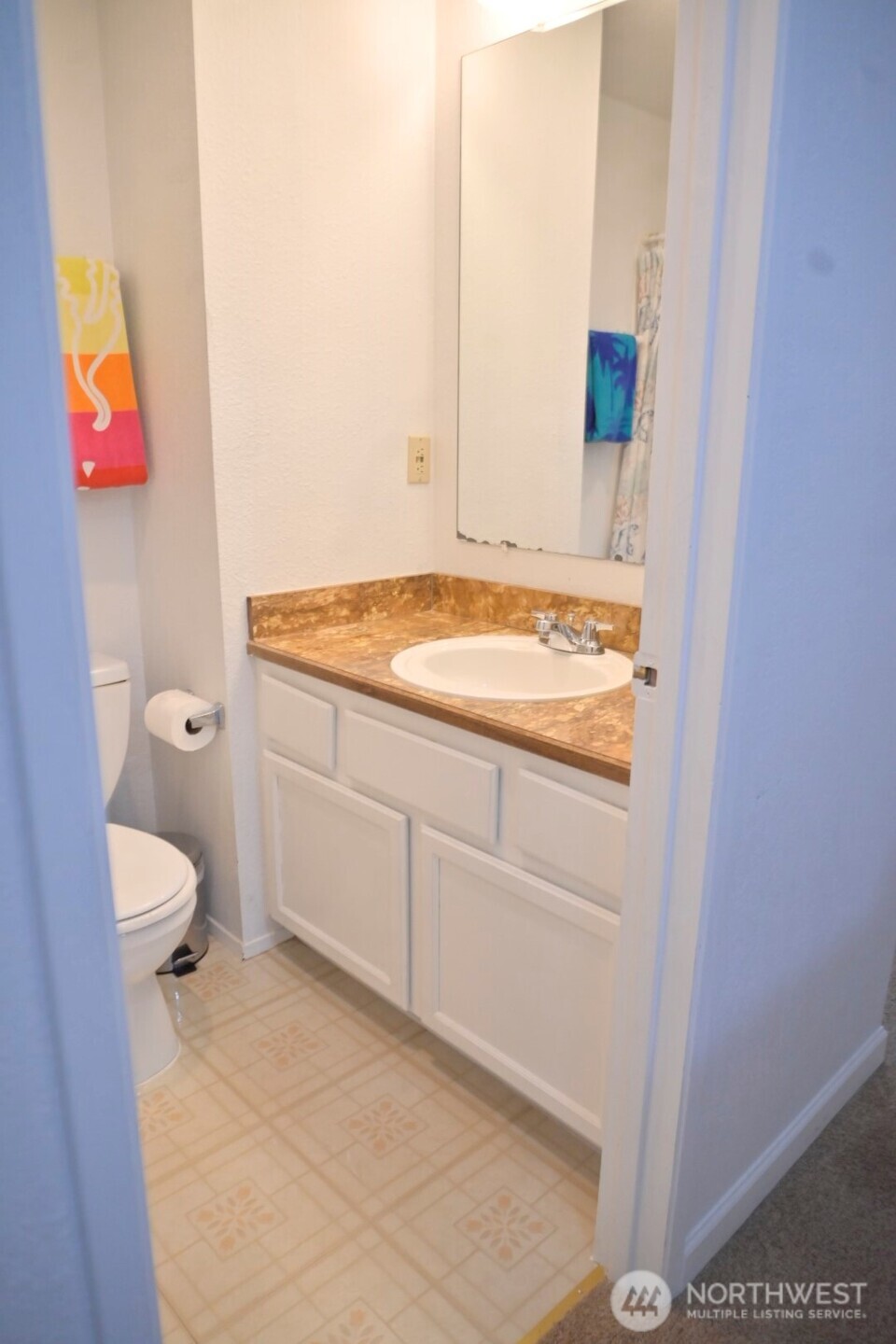 15624 8th Avenue SW #c, Burien, WA 98166