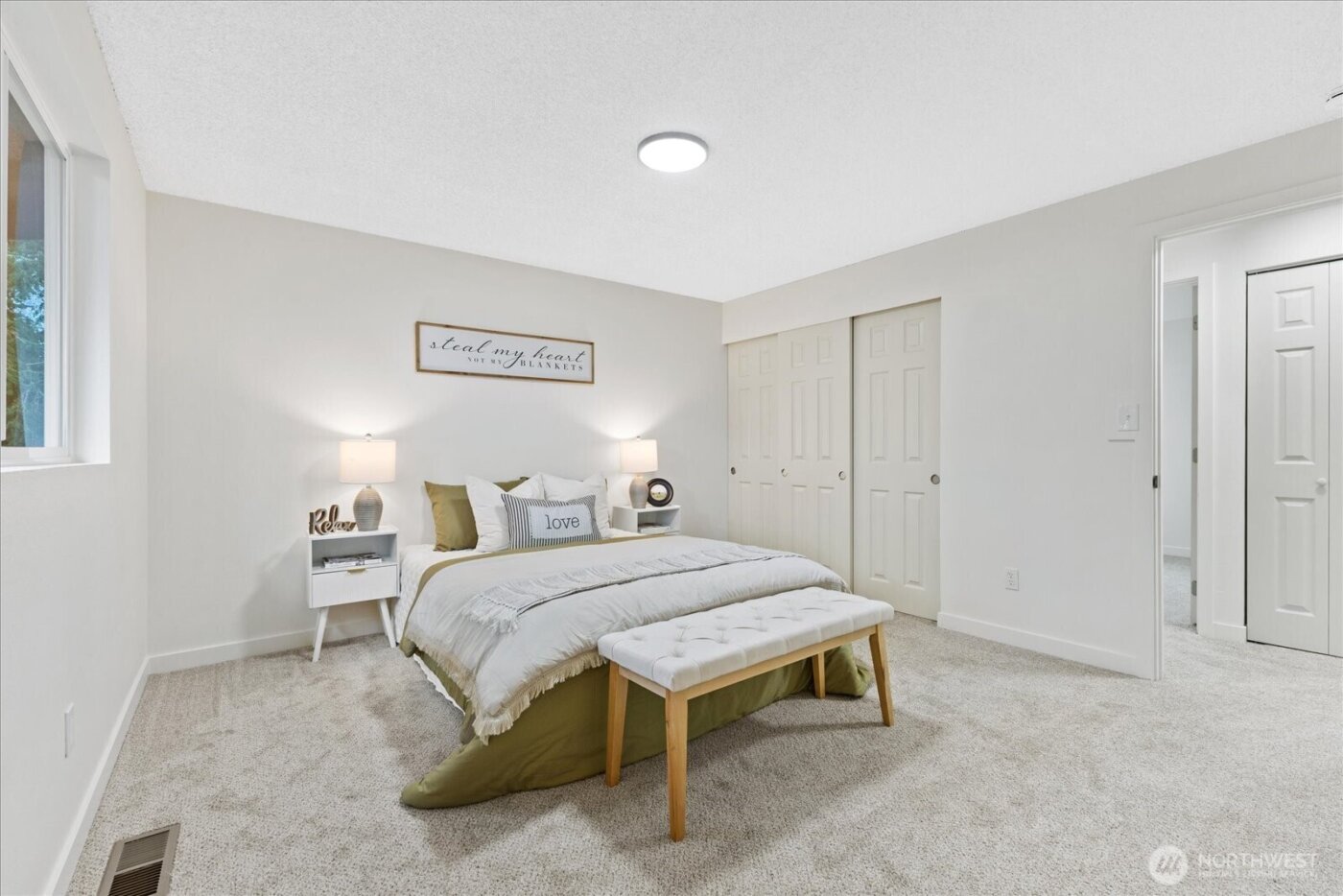 34515 25th Avenue SW, Federal Way, WA 98023