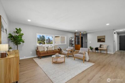 16531 120th Avenue SE, Renton, WA 98058 - Photo 2