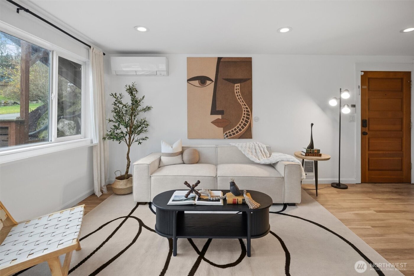 3912 S Findlay Street , Seattle, WA 98118